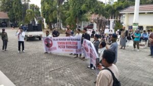 Ormas di Kota Palu Menolak Kedatangan Peter Youngren Karena Dugaan Pendangkalan Aqidah