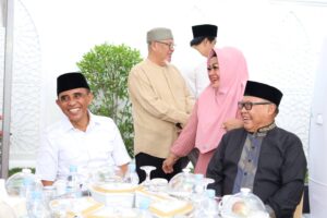 Ketua DPRD Sulteng Mohammad Arus Abdul Karim Pererat Kebersamaan Melalui Buka Puasa Bersama