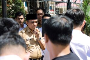 Gubernur Sulteng, Anwar Hafid Komitmen Benahi Birokrasi dan Jalankan Program Prioritas