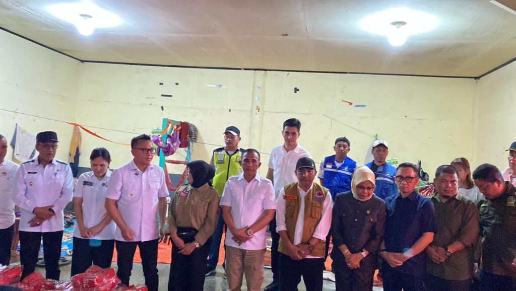 Waket II DPRD Syarifuddin Hafid dan Gubernur Tinjau Langsung Lokasi Banjir di Morowali Utara