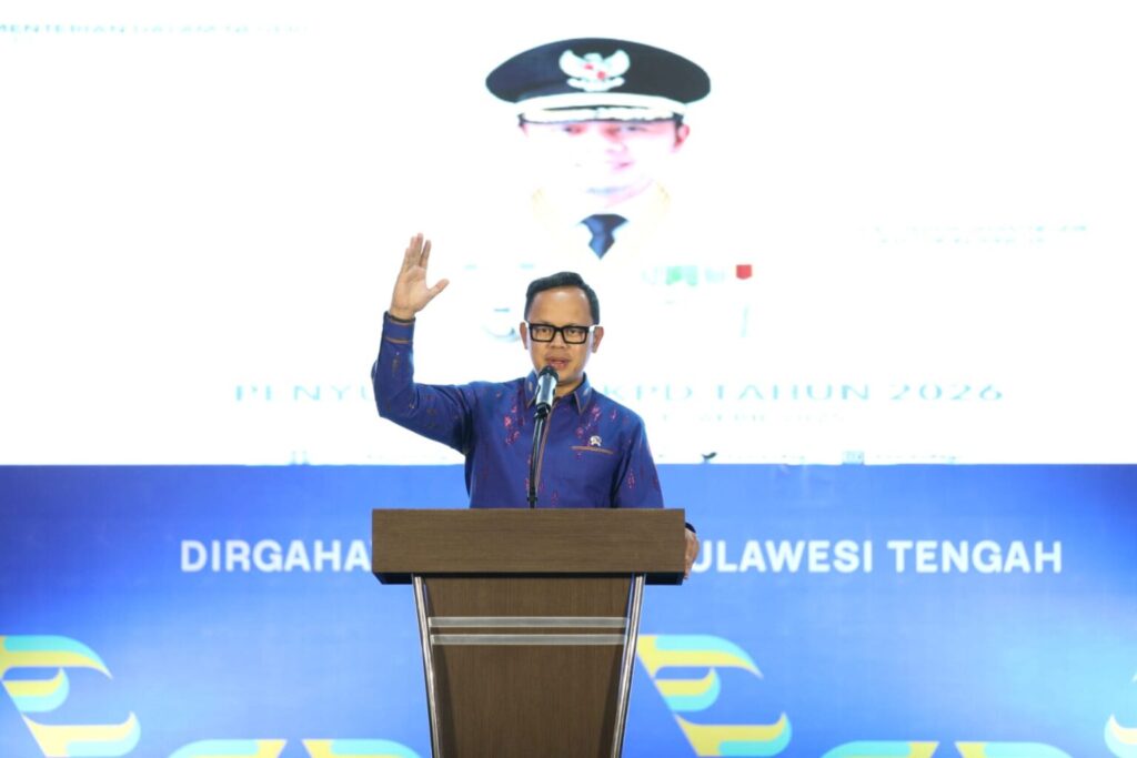 Wamendagri Bima Arya Ajak Pemda Sulteng Pahami Visi Presiden Prabowo Lewat Buku “Paradoks Indonesia”