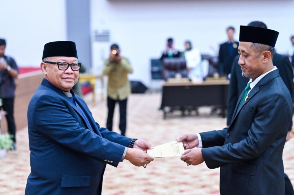 Sadat Anwar Bahalia Resmi Dilantik sebagai Anggota DPRD Provinsi Sulawesi Tengah Gantikan Musdar Amin