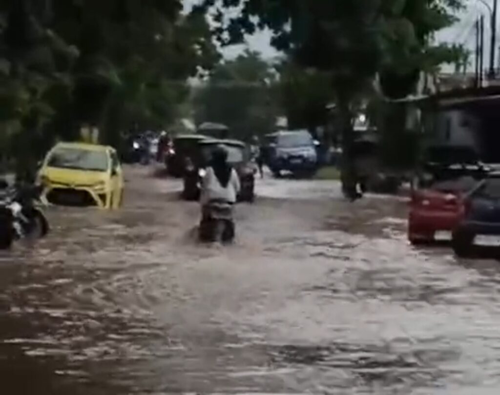 Wilayah di Kota Palu Terendam Akibat Hujan Deras
