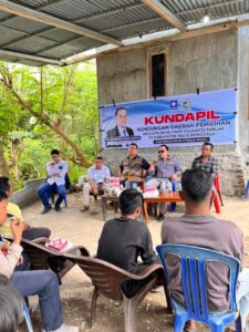 Awaluddin Serap Aspirasi Warga Desa Bambakanini, Fokus pada Infrastruktur Jalan dan Bibit Produktif