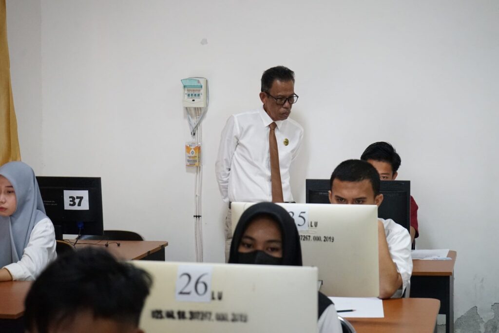 784 Calon Mahasiswa Ikuti SSE-UMPTKIN di UIN Datokarama
