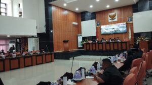 Pertanggungjawaban APBD 2024: Pemkot Palu Serahkan Ranperda ke DPRD