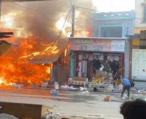 Pasar Masomba Palu Terbakar, 9 Kios Ludes Diduga Akibat Korsleting