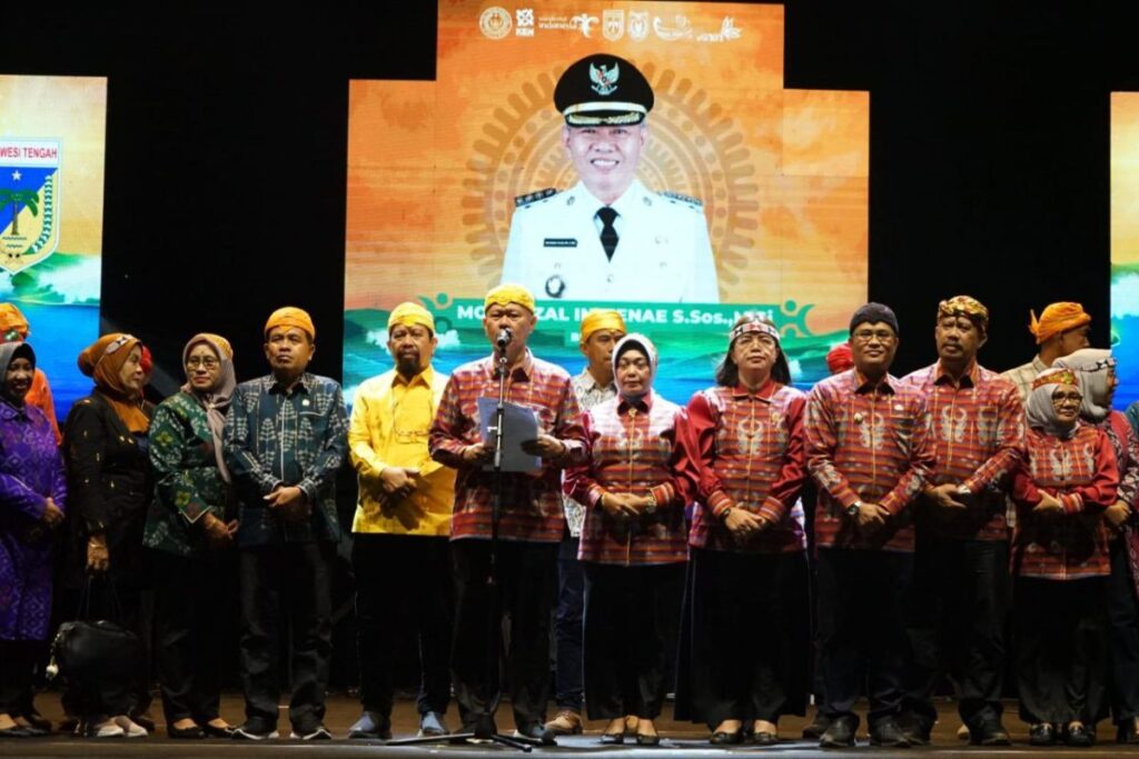 Pemkab Sigi Dorong Pelestarian Budaya Lindu Lewat Karnaval Budaya Festival Danau Lindu 2025