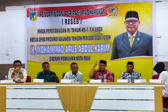 Ketua DPRD Sulteng, Mohammad Arus Abdul Karim,Menggelar Penjaringan Aspirasi (Reses) di kota Palu Sulawesi Tengah (Sulteng). Foto: Istimewa.