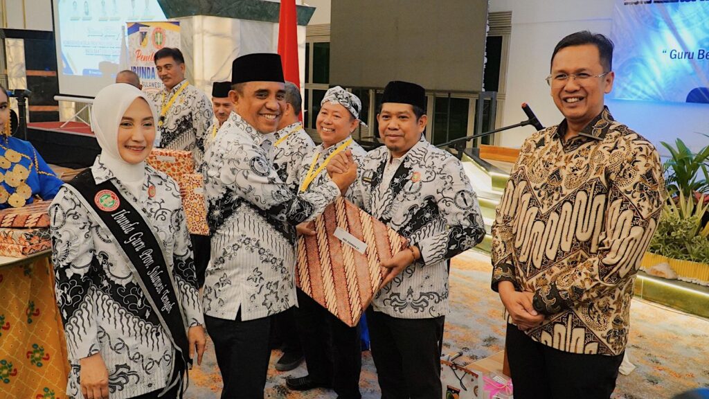 Hadiri Konfrensi Kerja PGRI Sulteng, Hidayat Pakamundi Dorong Guru Majukan Kualitas Pendidikan di Sulteng