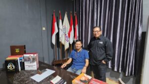 Ketua Komisi Penelitian Dewan Pers Kunjungi Kantor SMSI Pusat