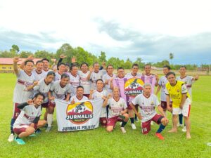 Kapolres Parigi Moutong Puji Solidaritas Jurnalis di Laga Persahabatan Sepak Bola