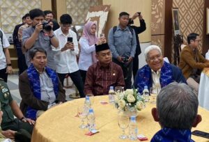 Rombongan Banggar DPR RI Disambut DPRD Sulteng di Bandara Mutiara SIS Al-Jufri