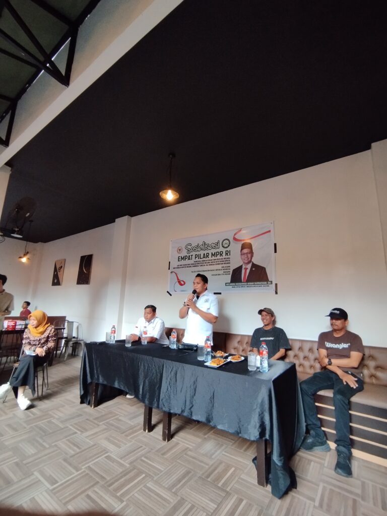 Wakil Ketua MPR RI Dorong Sosialisasi Empat Pilar Lewat Kegiatan Olahraga Turnamen Biliar di Palu
