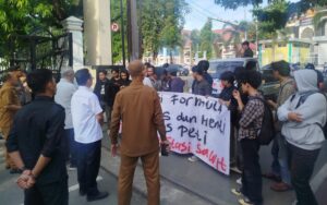 DPRD Sulteng Terima Aspirasi Mahasiswa Terkait Evaluasi Reforma Agraria dan Izin Perusahaan