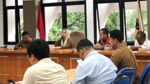 Pemkot Palu Gelar Rapat Bahas Antrean Panjang BBM Bersubsidi