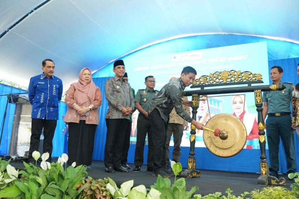 Wamendagri Hadiri Launching Sekolah Rakyat Terintegrasi 20 Tadulako Nambaso di Sulteng