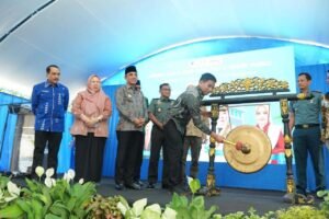 Wamendagri Hadiri Launching Sekolah Rakyat Terintegrasi 20 Tadulako Nambaso di Sulteng