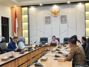 Komisi I DPRD Sulteng Bahas Penguatan Pengawasan Penyiaran Bersama KPID