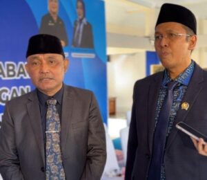 Penguatan Kinerja Pemprov, Sekretaris DPRD Sulteng Hadiri Pelantikan Pejabat Eselon III dan IV