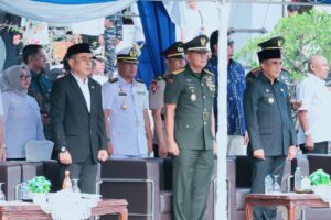 Sertijab Danlanal Palu, Henri Muhidin Harap Penguatan Keamanan Maritim Sulteng