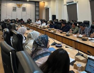 Komisi III DPRD Sulteng Soroti Penimbunan Ruang Laut di Kawasan Mangrove