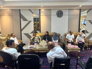 DPRD SultengTerima LHP Badan Pemeriksa Keuangan Perwakilan Sulteng