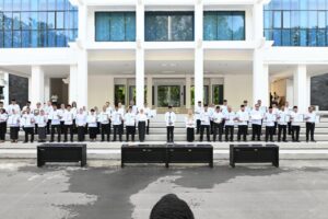 Sekretaris DPRD Sulteng Hadiri Penandatanganan Perjanjian Kinerja 100 Hari Kerja 2026