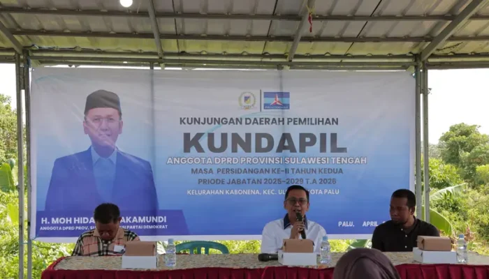 Hidayat Pakamundi Serap Aspirasi Warga Kabonena dari Hunian Korban Bencana dan Layanan Kebersihan