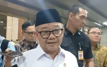 Guru Honorer Dihapus Mulai 2027, Pemerintah Siapkan Skema PPPK