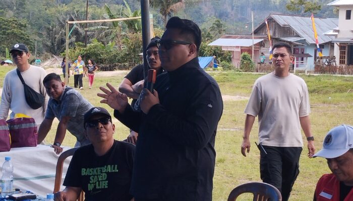 Wakil Ketua MPR RI Tinjau Lokasi Terdampak Gempa di Sigi, Salurkan 3.000 Paket Sembako