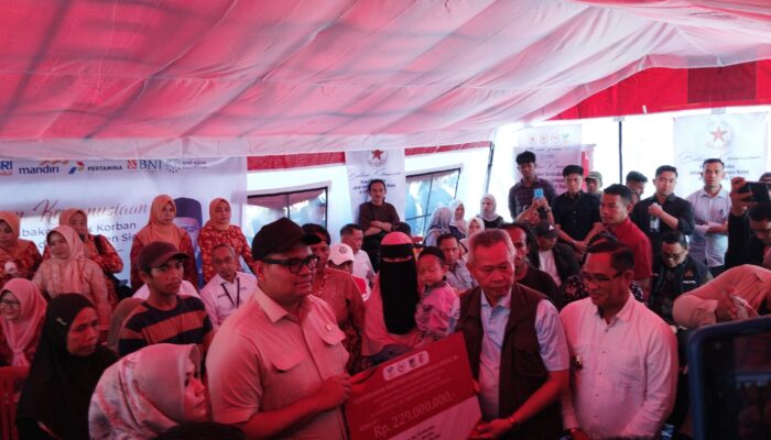 Abcandra M. Akbar Supratman Salurkan 11 Ribu Paket Bantuan Kemanusiaan untuk Korban Gempa di Sigi
