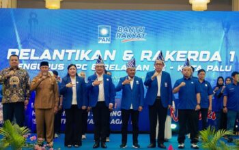 Sudding Lantik Pengurus DPC PAN se-Kota Palu, Tekankan Pengabdian untuk Kepentingan Rakyat