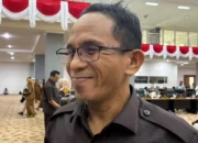 Mahfud Masuara Soroti Timbunan Pasir di Akses Jalan Desa Malei Donggala