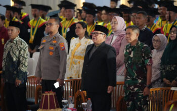 Wisuda Unismuh Palu Dorong Penguatan SDM Sulteng