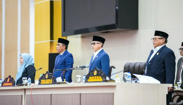 Syarifudin Hafid Pimpin Paripurna DPRD Sulteng, Bahas Perubahan APBD dan Pajak Daerah
