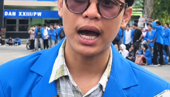 Dua Tahun Prabowo-Gibran, Mahasiswa Untad Gelar Aksi di Tugu Nol Kilometer Palu